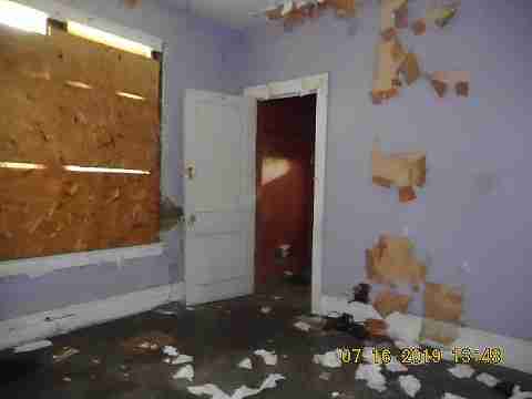 5631 Hartford (20)_m.jpg